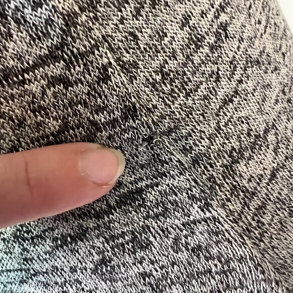 Forever 21 Gray Short Sleeve Sweater Dress with Side Slits – Size S - Picture 7 of 8